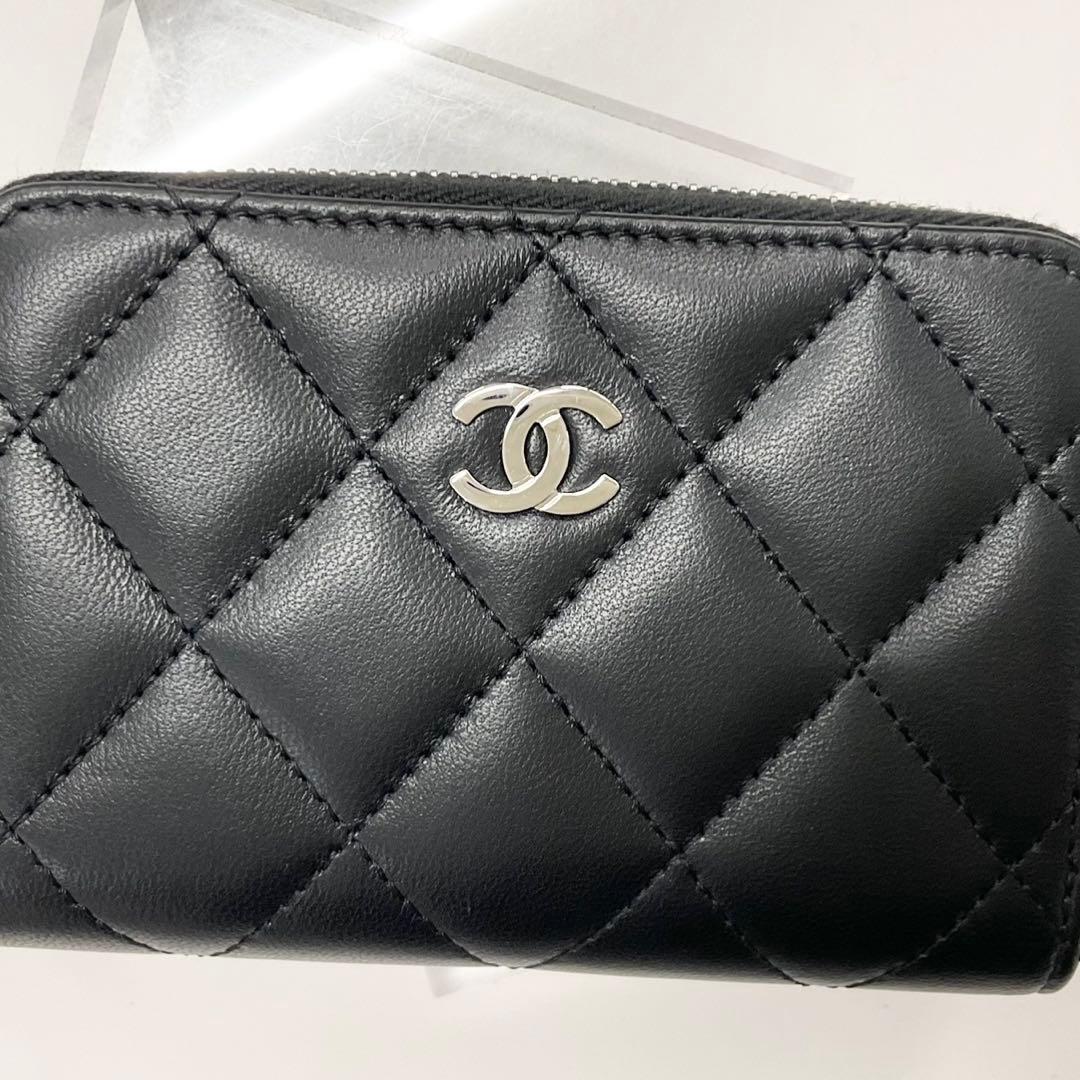 Chanel Quilted Lambskin CC Logo Coin Case Card — view 4