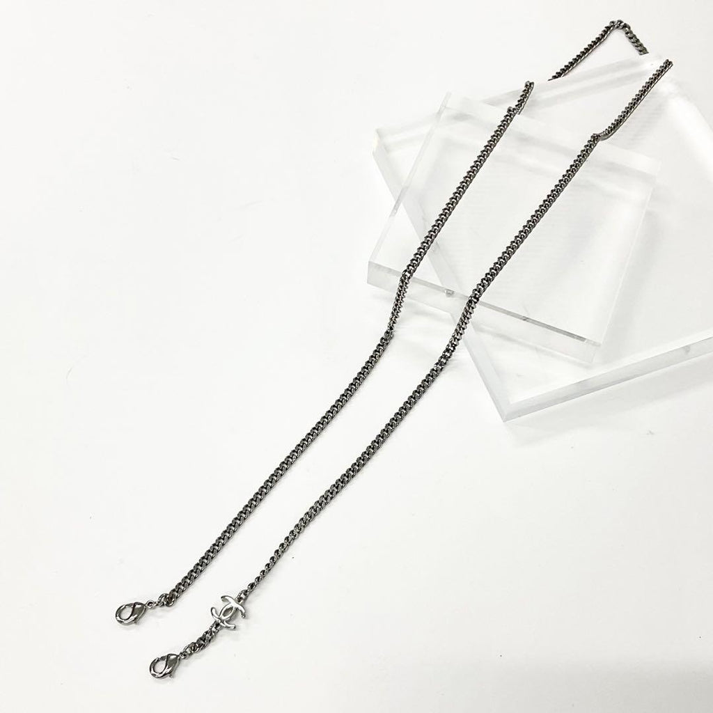 Chanel Sunglasses CC Logo Chain Eyewear Black — view 7