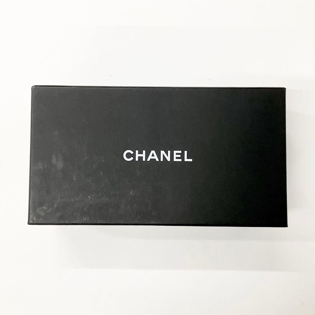 Chanel Sunglasses CC Logo Chain Eyewear Black — view 9