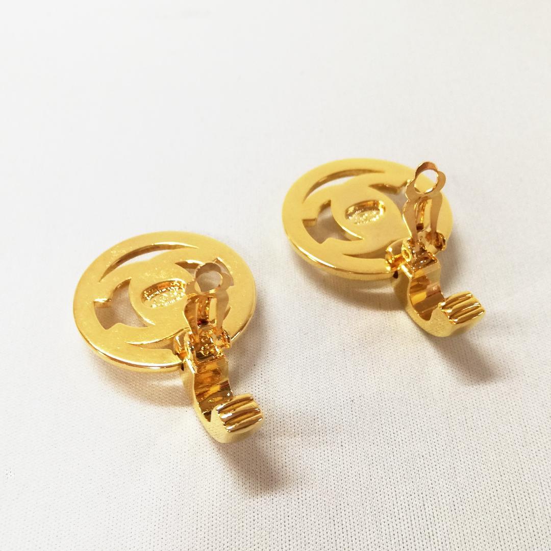 Chanel CC Logo Turnlock Earrings — view 4