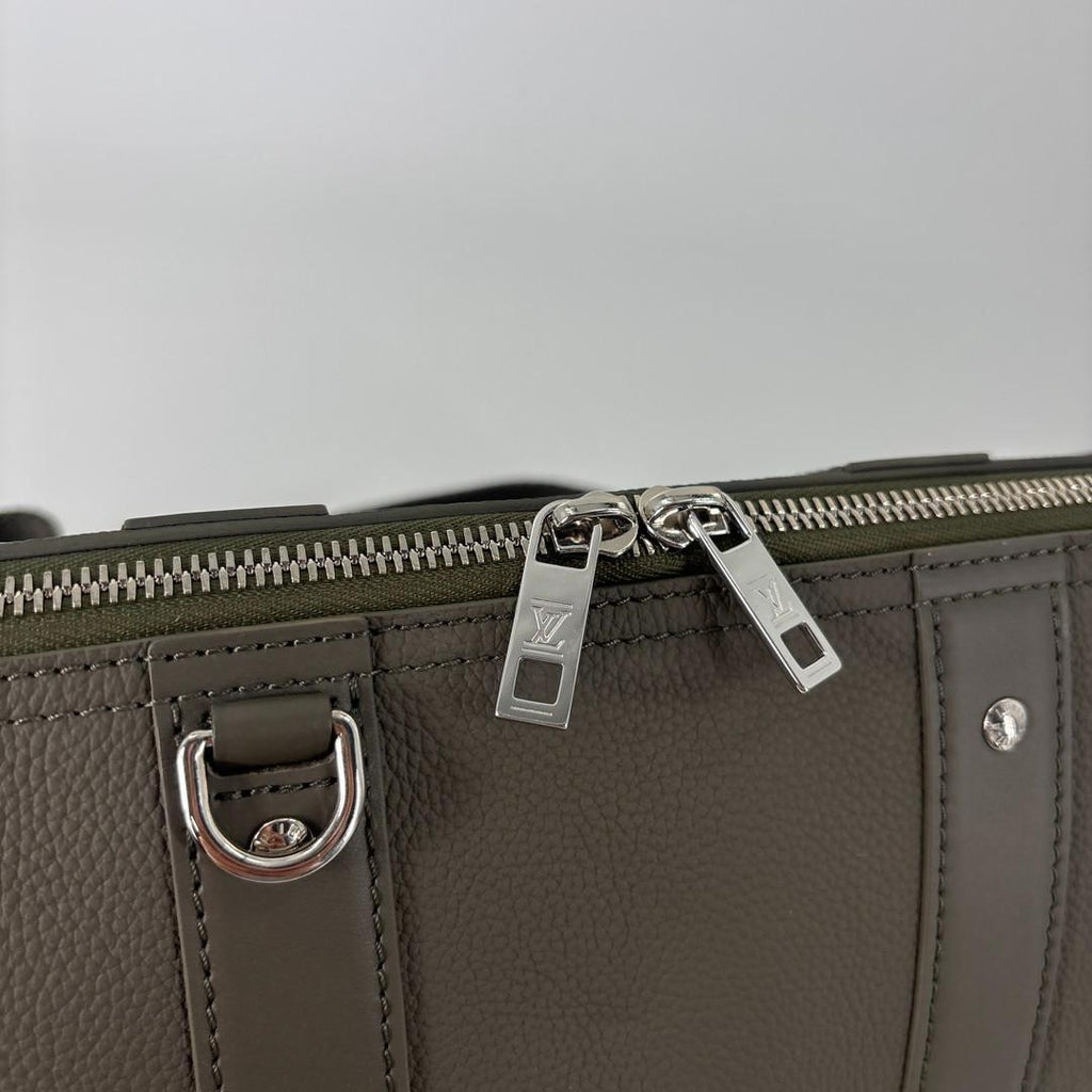 Louis Vuitton IC Aerogram City Keepall Shoulder — view 6