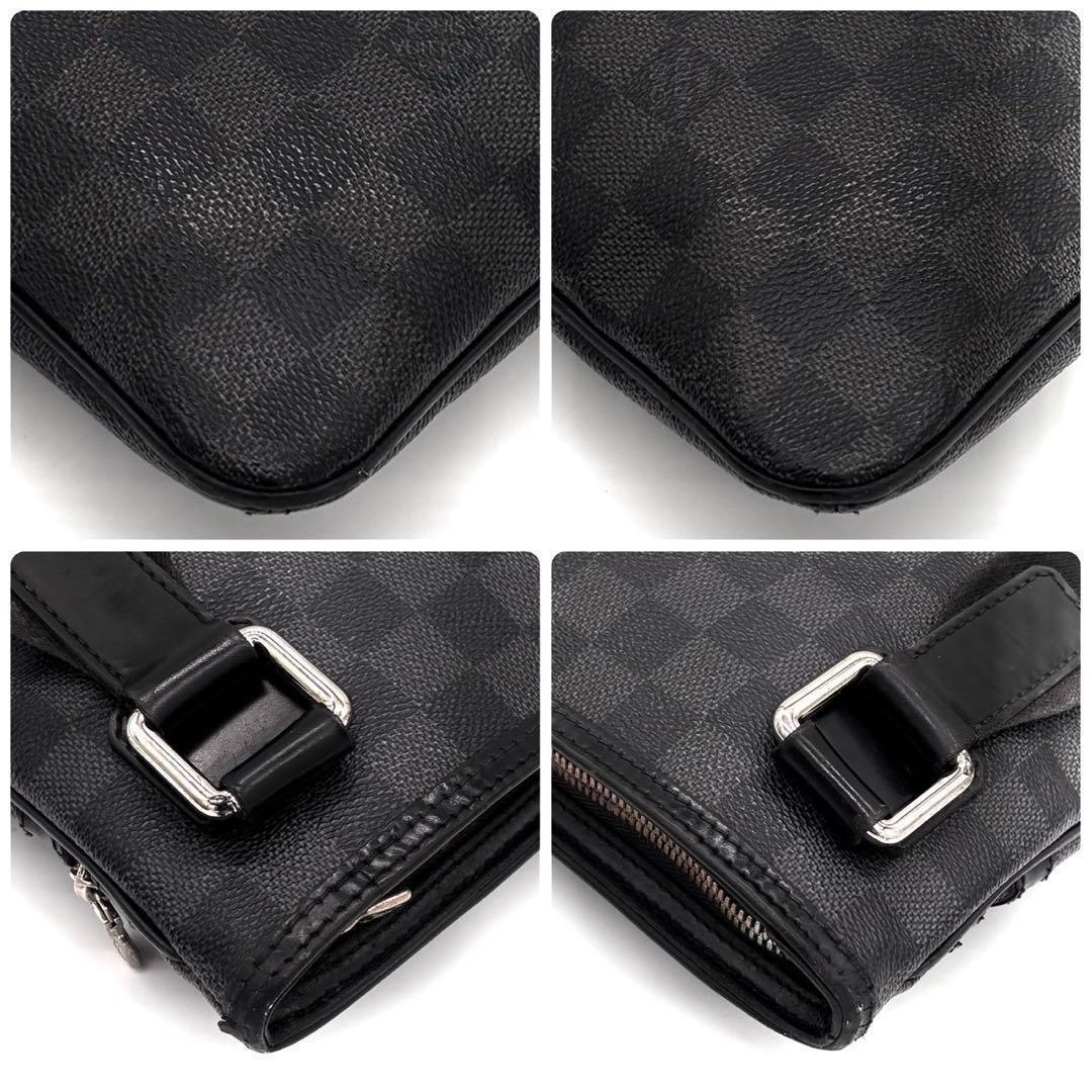 Louis Vuitton Damier Graphite Thomas Shoulder Bag Gray — view 6