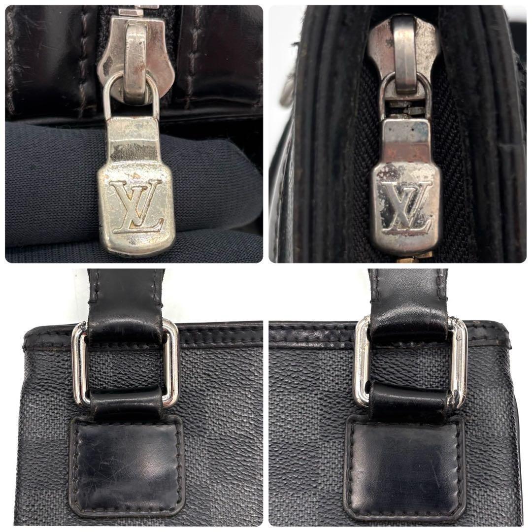 Louis Vuitton Damier Graphite Thomas Shoulder Bag Gray — view 8