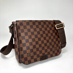 Louis Vuitton District PM Shoulder Bag Damier Ebene — view 3