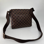 Louis Vuitton District PM Shoulder Bag Damier Ebene — view 5