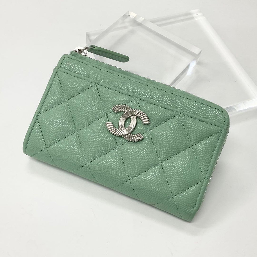Chanel Quilted CC Logo Fragment Case Card