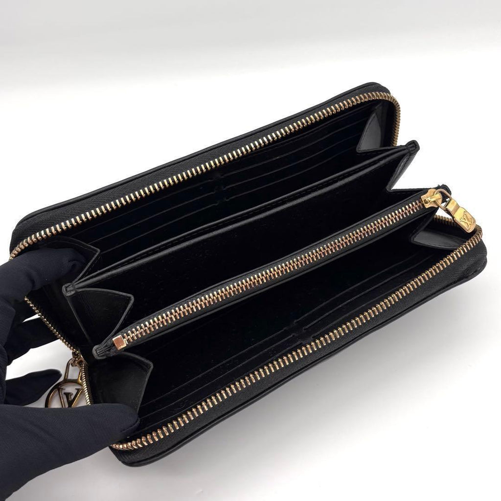 Louis Vuitton Zippy Wallet Coussin Black — view 3