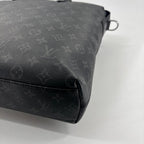 Louis Vuitton Super Monogram Eclipse Explorer Business — view 9