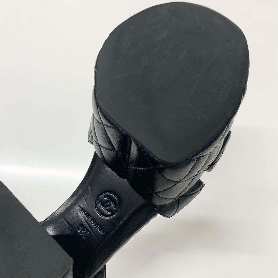 Chanel CC Logo Leather Quilted Strap Sandals Black — view 9