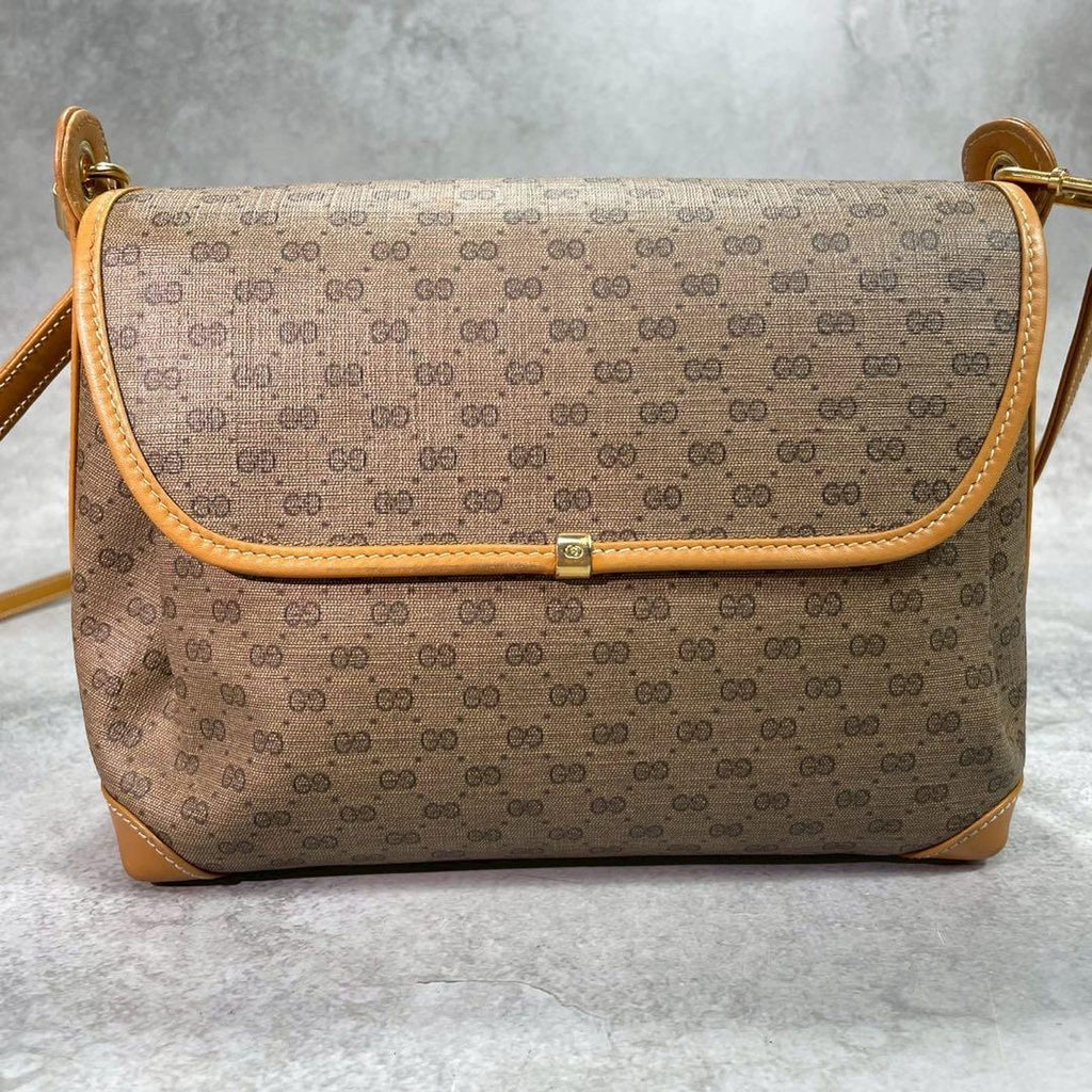 Gucci GG Shoulder Bag Brown Beige Logo Leather — view 3