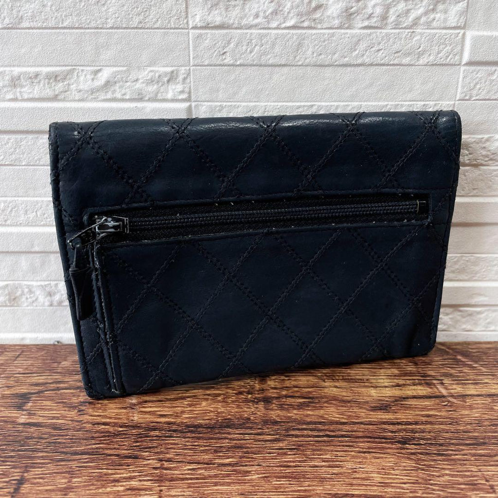 Chanel Lambskin Bicolor Quilted Card Case Mini CC Logo Black — view 2