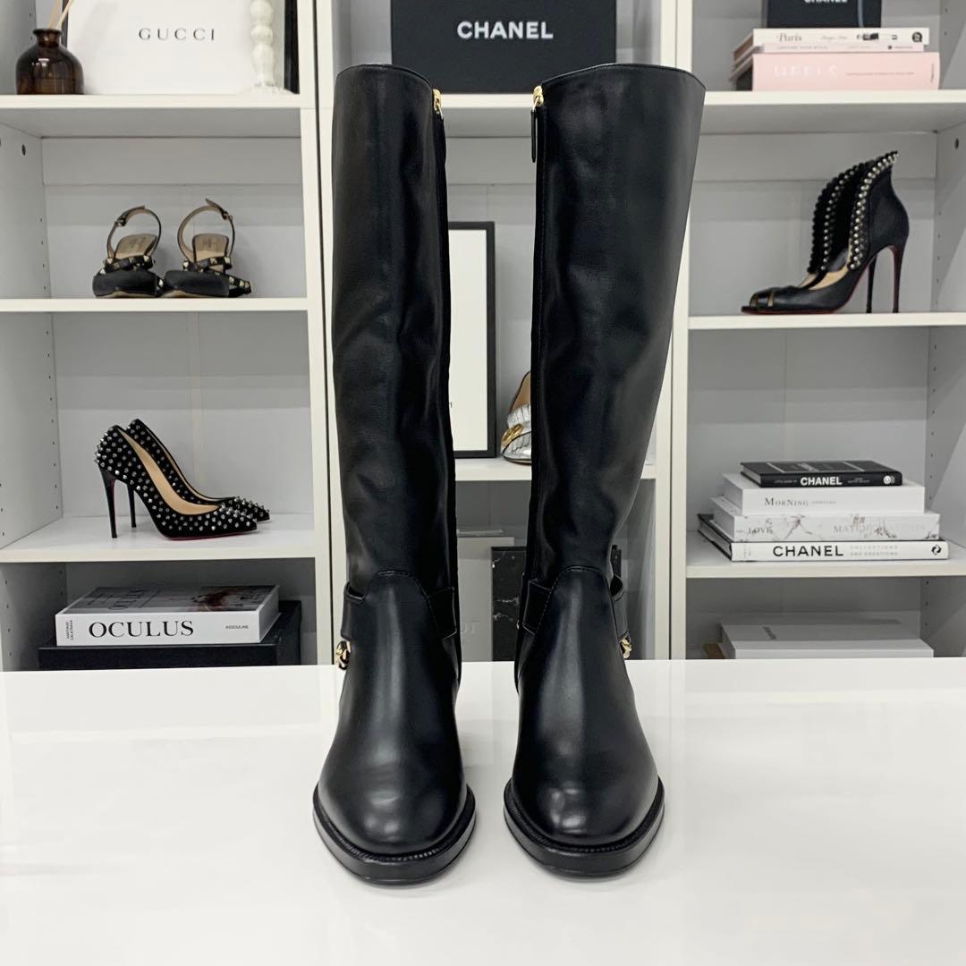 Chanel CC Logo Leather Chain Long Boots Black — view 2
