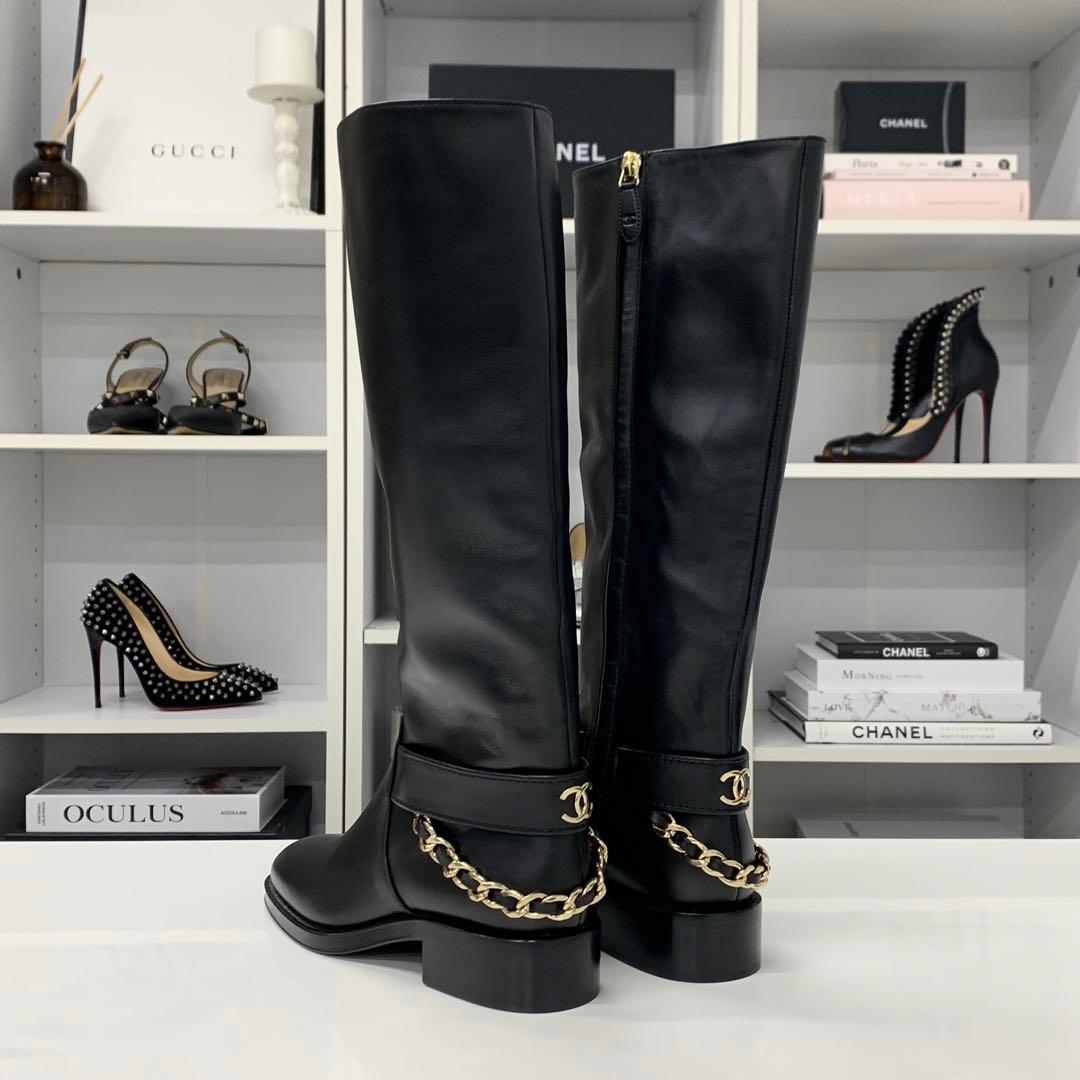 Chanel CC Logo Leather Chain Long Boots Black — view 4