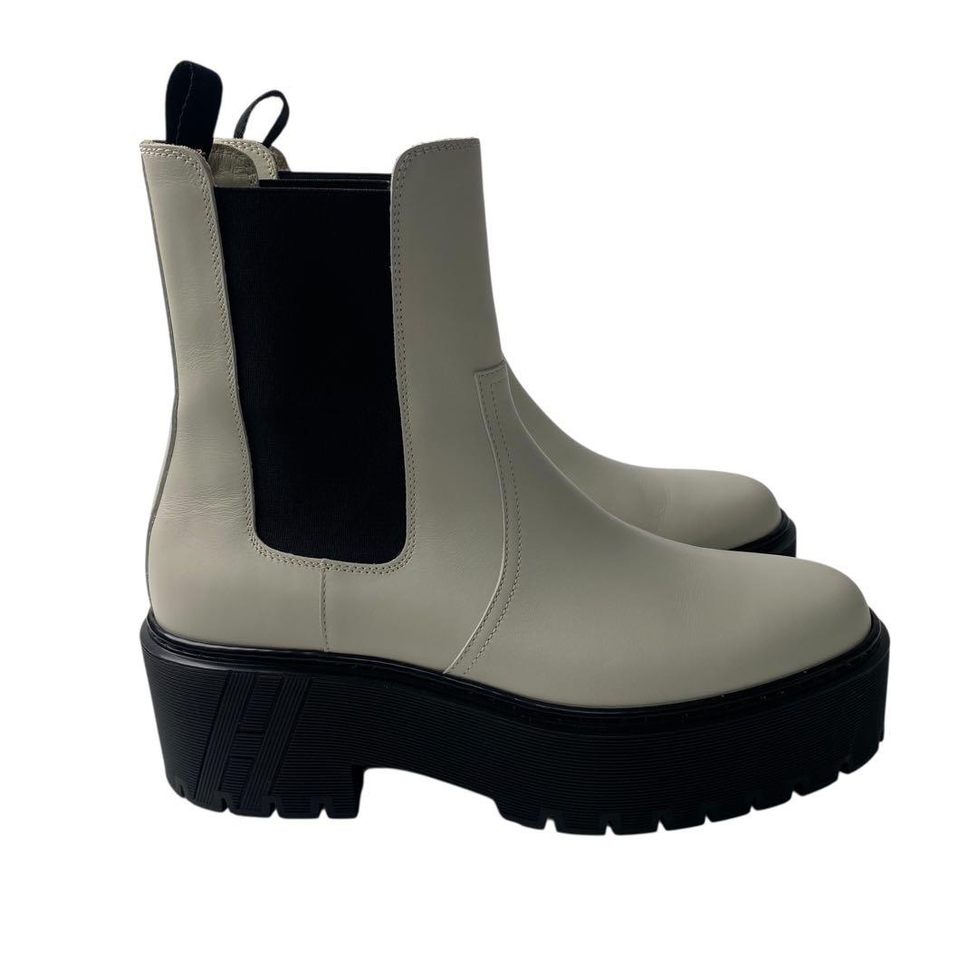 Hermes Halo Side Gore Boots — view 4
