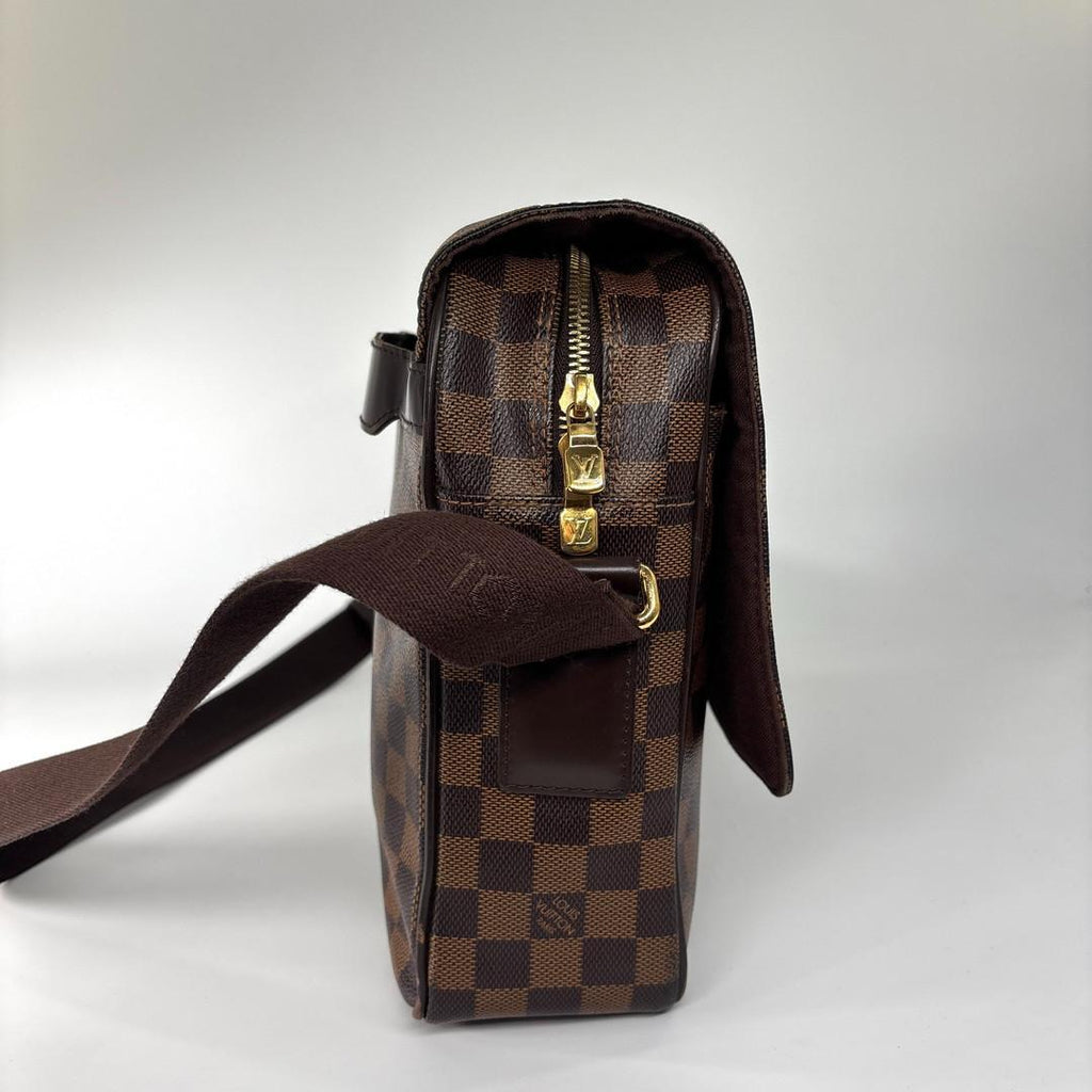 Louis Vuitton Damier Shelton MM Shoulder — view 4