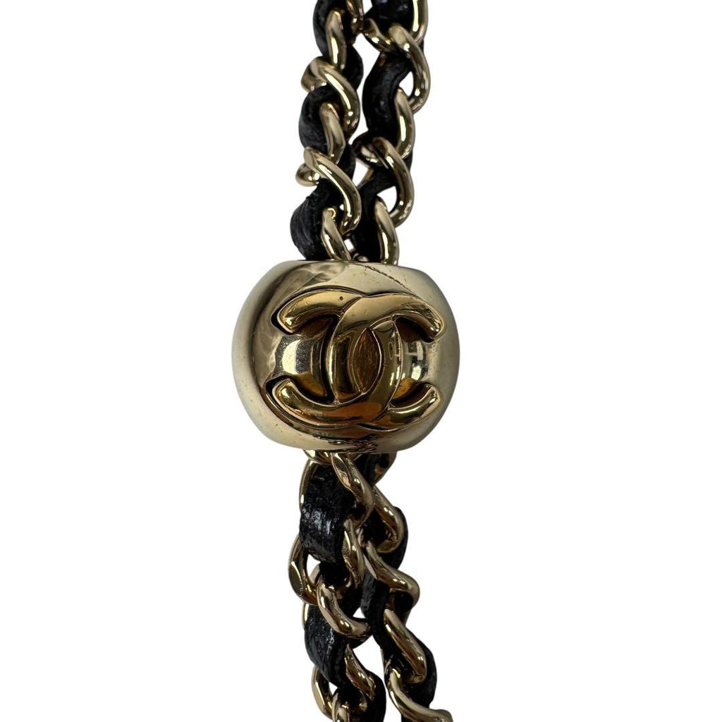 Chanel Phone Case Caviar Chain — view 9