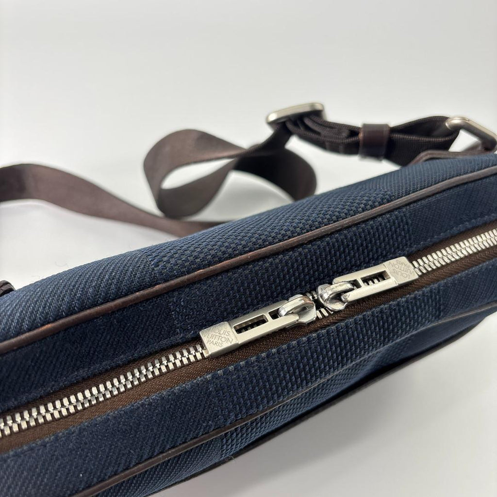 Louis Vuitton Super Damier Jean Acrobat Belt — view 6