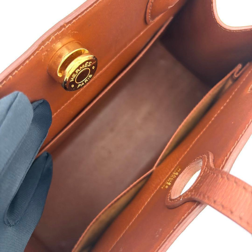 Hermes Dalvy MM Gold Handbag Brown Tote — view 3