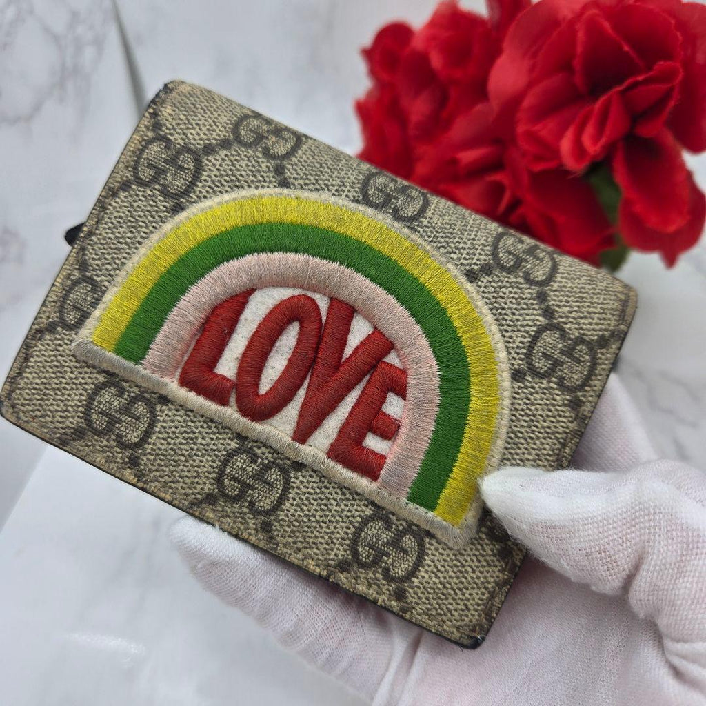 Gucci Fold Wallet Love Rainbow GG Supreme — view 3