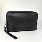 Louis Vuitton Taiga Pavel Second Bag Black — view 5