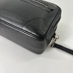 Louis Vuitton Taiga Pavel Second Bag Black — view 8