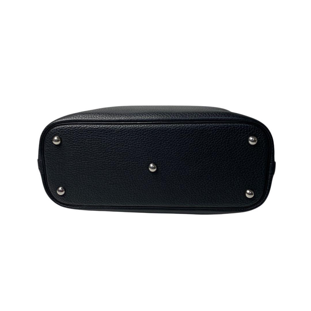 Hermes Bolide 31 Handbag Black Taurillon — view 7