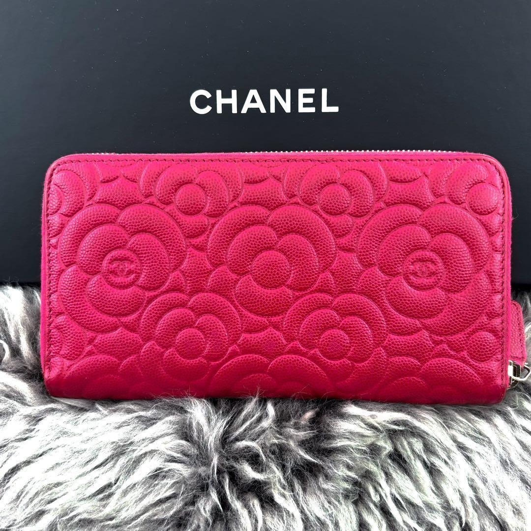 Chanel Wallet New Camellia Embossed Caviar — view 4