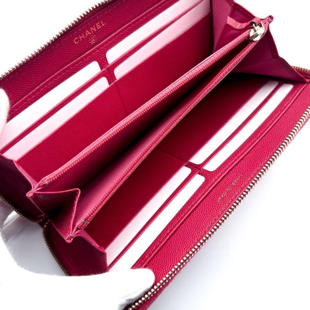 Chanel Wallet New Camellia Embossed Caviar — view 5