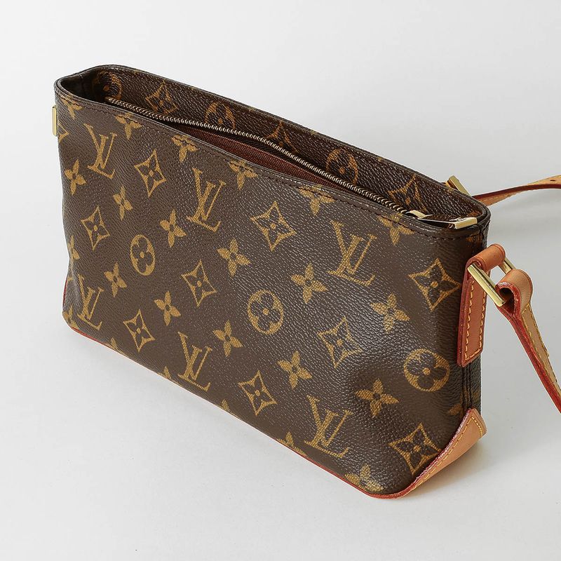 Louis Vuitton Shoulder Bag Trotter Brown — view 5