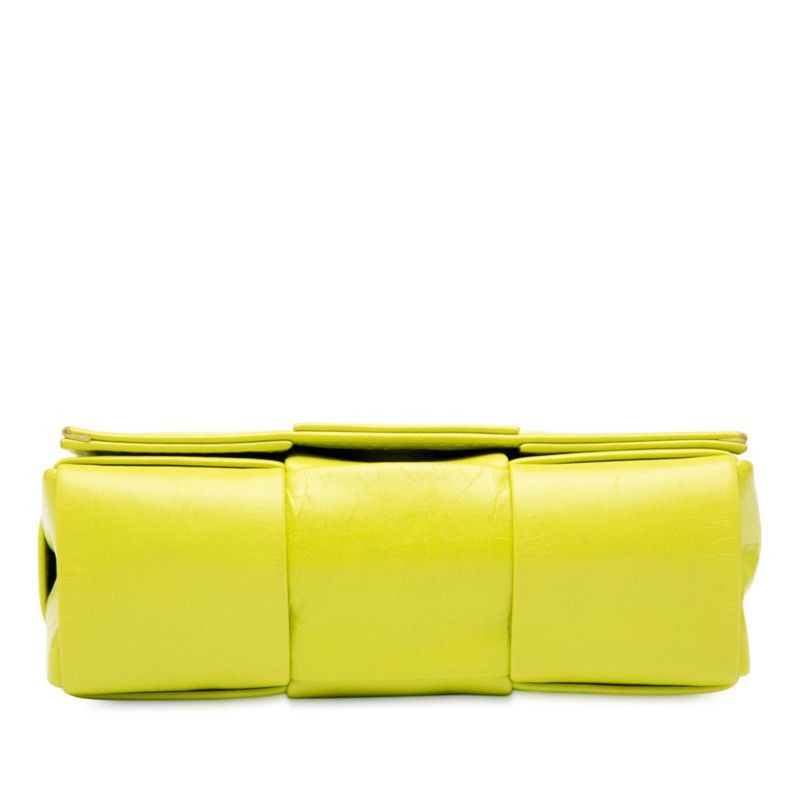 Bottega Veneta Maxi Intrecciato Cassette Light Green Leather — view 3