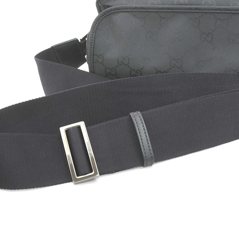 Gucci Shoulder Bag Size 22 — view 8