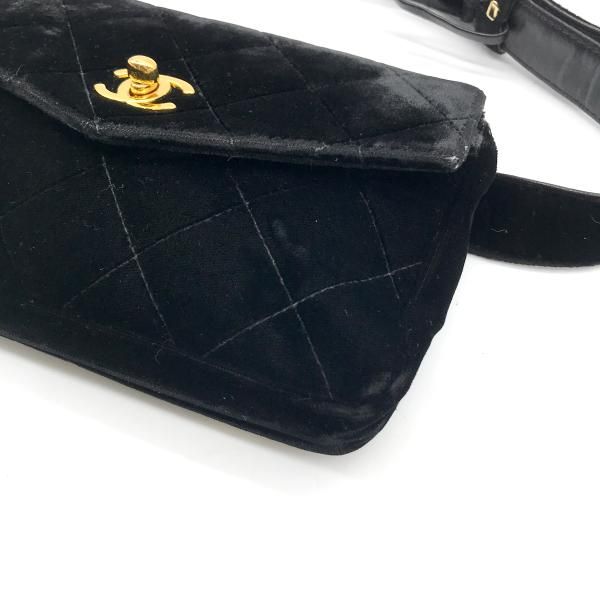 Chanel CC Logo Velour Quilted Waist Pouch Black — view 4