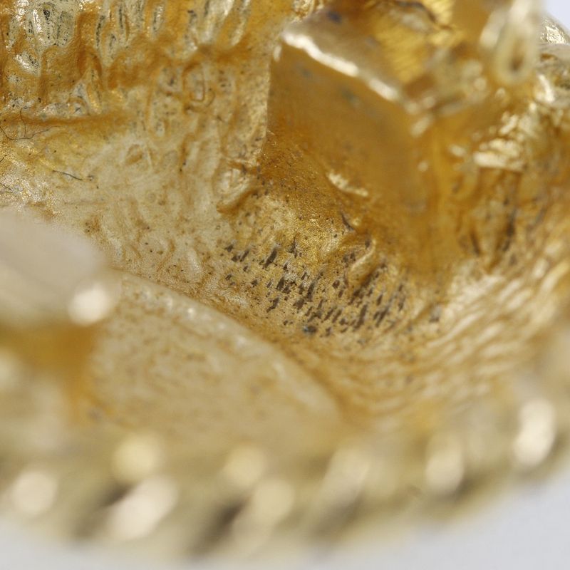 Chanel Coco Mark Vintage Gold Plated 23.8 g Earrings — view 8