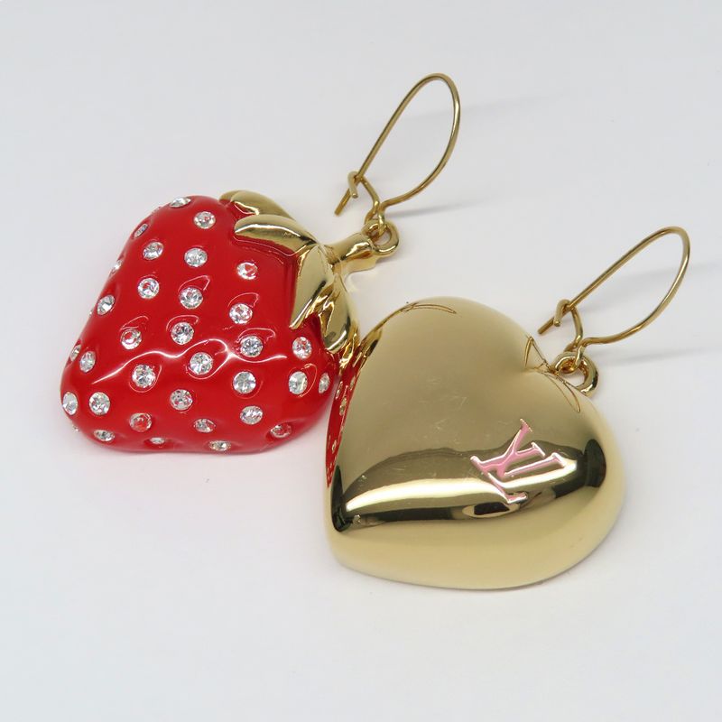 Louis Vuitton Earrings Boucle Doreil Phrase Strawberry Heart — view 3