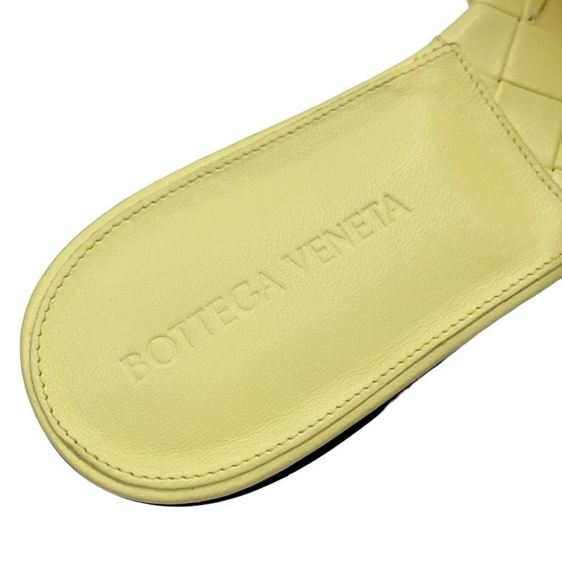 Bottega Veneta Lido Sandals Shoes Leather Yellow Flat Mules Intrecciato — view 7