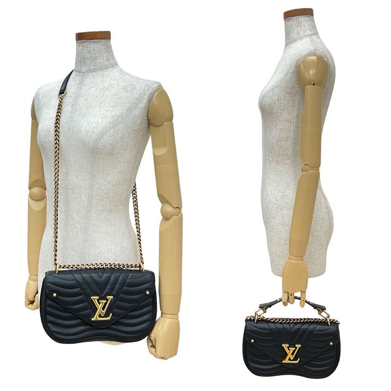 Louis Vuitton New Wave Leather 2-Way Chain Shoulder Bag Handbag — view 3