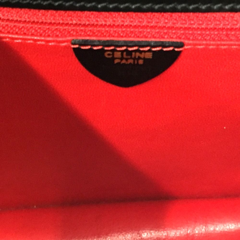 Celine Circle Logo Leather Shoulder Bag Vintage M13 Black — view 9