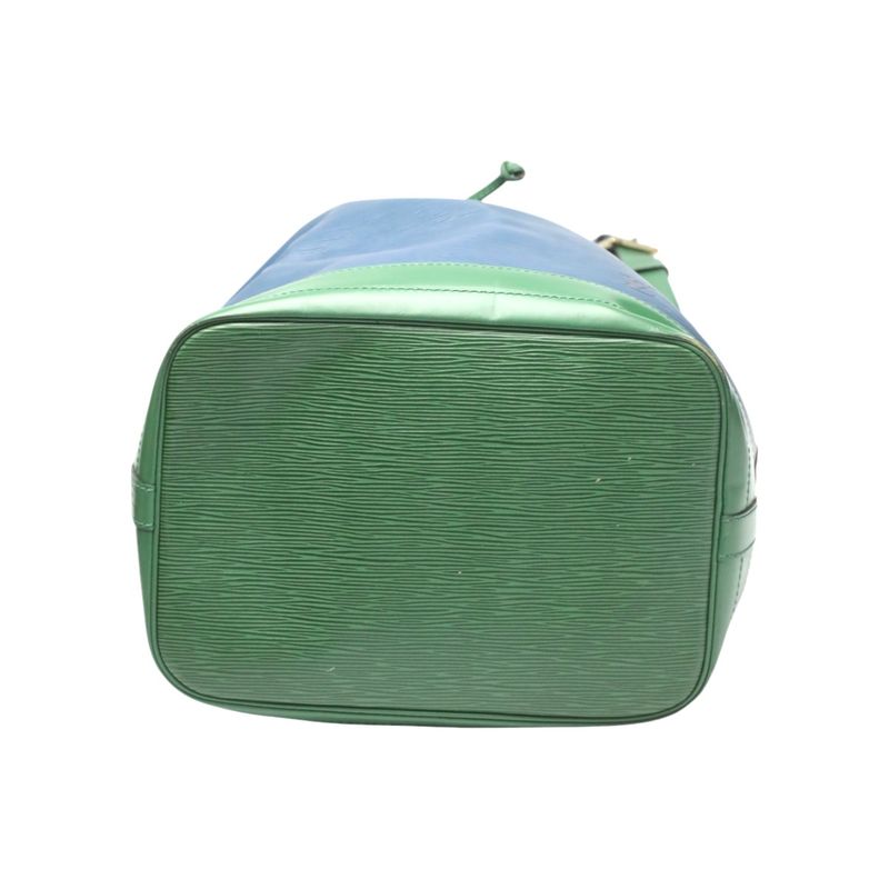 Louis Vuitton Epi Drawstring Shape Shoulder Bag Noe — view 5