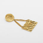 Chanel Bag Motif Quilted Gold Plated 19 g Brooch — view 8