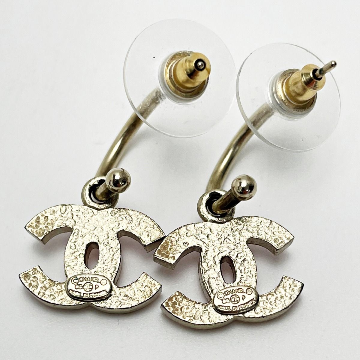 Chanel Coco Mark Gold Pink Earrings Rhinestone GP Accessories — view 4