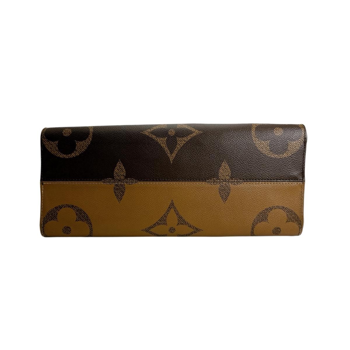 Louis Vuitton Monogram Giant Reverse Handbag On The Go MM Tote Bag — view 5