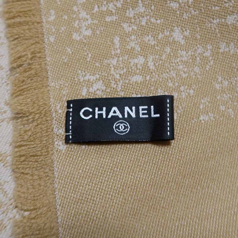 Chanel Large Shawl CC Mark Beige Wool Fringe — view 8