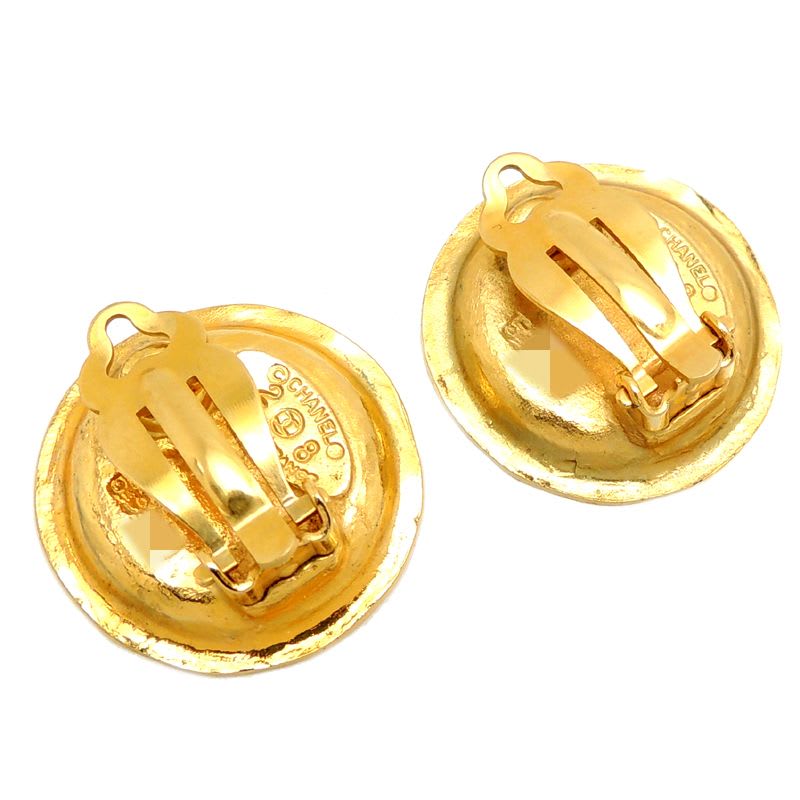 Chanel Vintage Pearl Gold-Tone — view 3