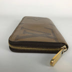 Louis Vuitton Monogram Giant Reverse Zippy Wallet Brown — view 6