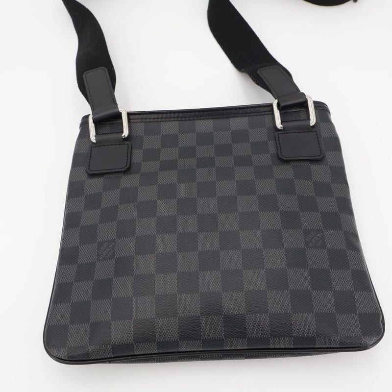 Louis Vuitton Thomas Damier Graphite Shoulder Bag — view 3