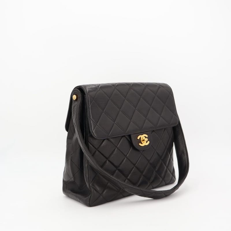 Chanel Shoulder Bag Quilted Handbag — view 3