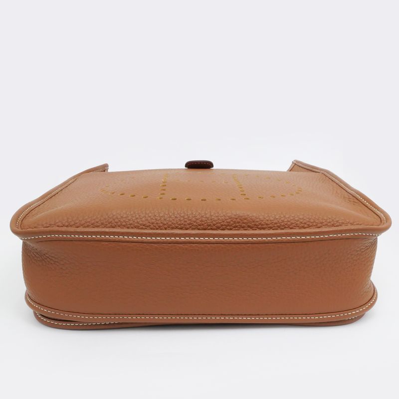 Hermes Evelyne 3 PM Gold Taurillon Clemence W Shoulder Bag Brown — view 3