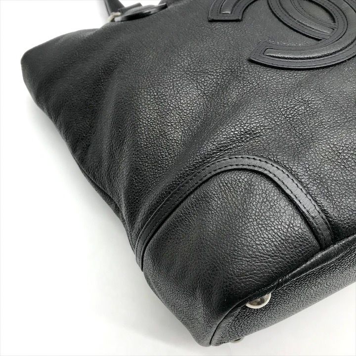 Chanel CC Logo Jumbo CC Soft Caviar Leather Hand Tote Black — view 5