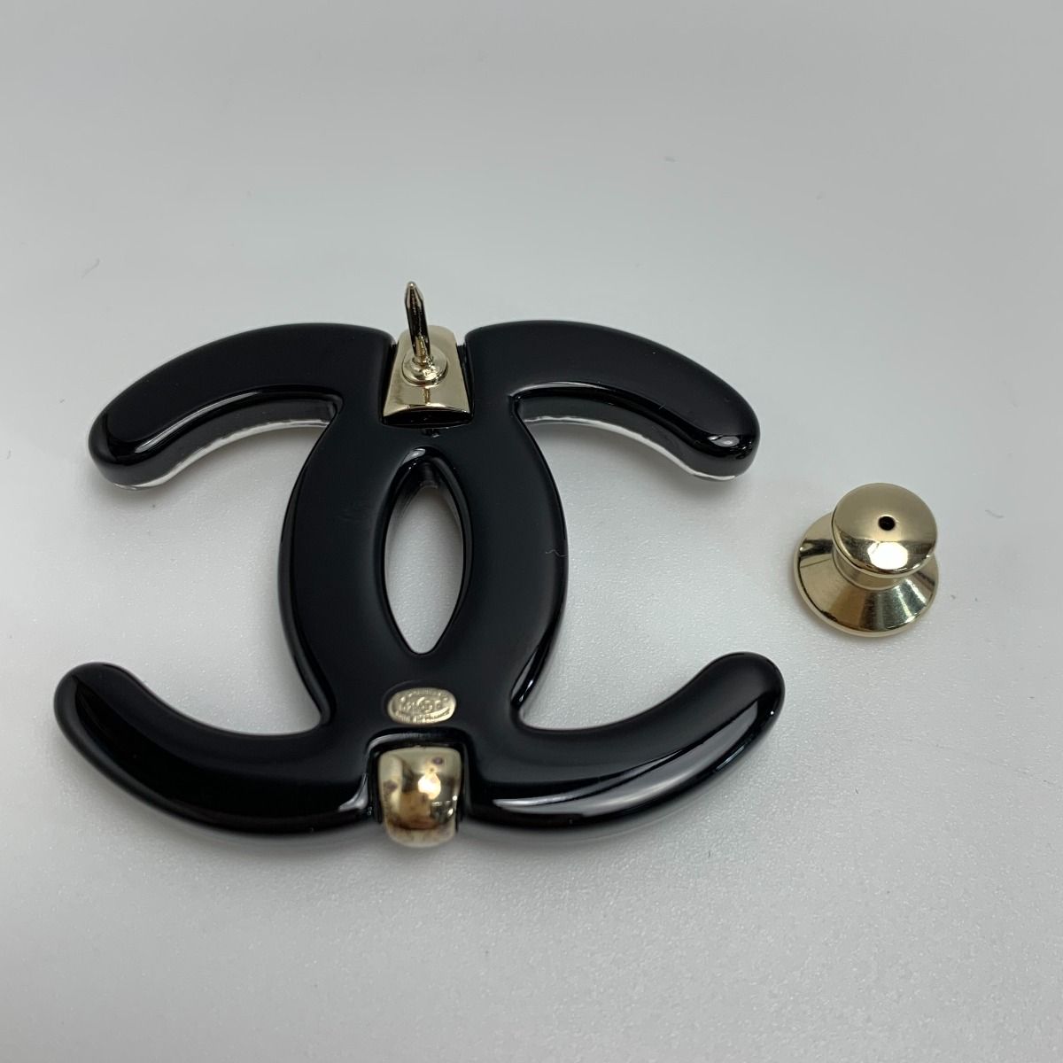 Chanel Coco Mark Brooch D23 S Black Pin Type — view 5