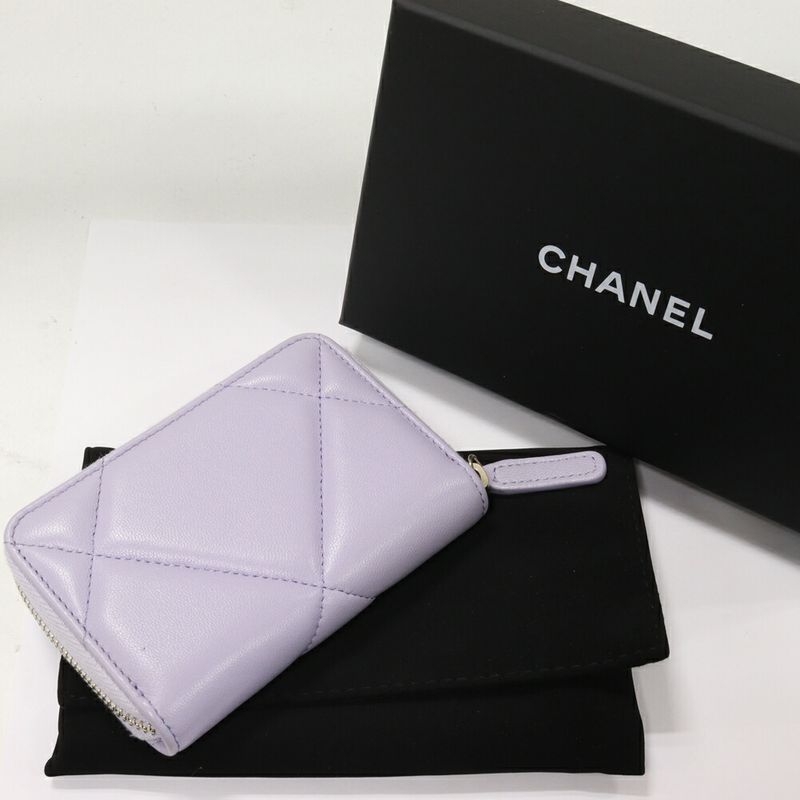 Chanel Coin Case 19 zip Purse Lambskin Lavender Antique — view 3